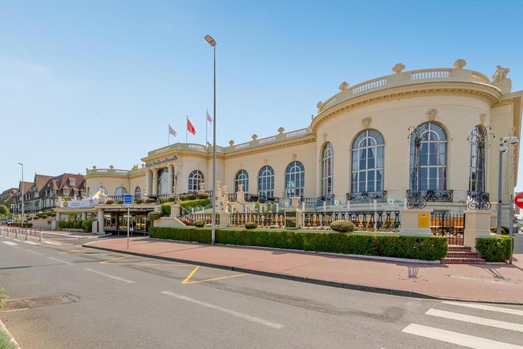Cosy Deluxe - Deauville Centre Exterior foto